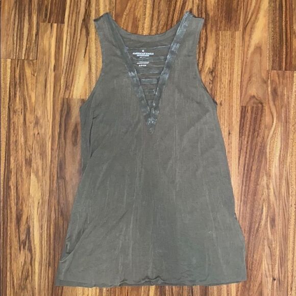 4 for $50 🎃 American Eagle V-Neck Tank Soft & Sexy Green Womens Size Small - Picture 1 of 4